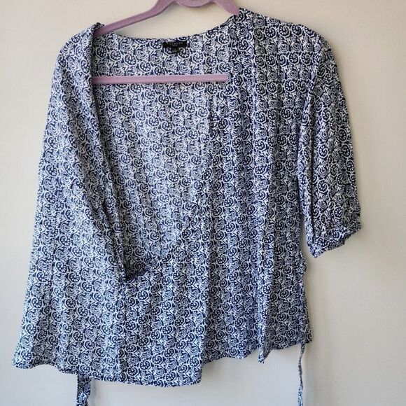 Talbots Navy Blue and White Wrap Style Blouse | Petite Small | Tie Belt - Picture 4 of 11